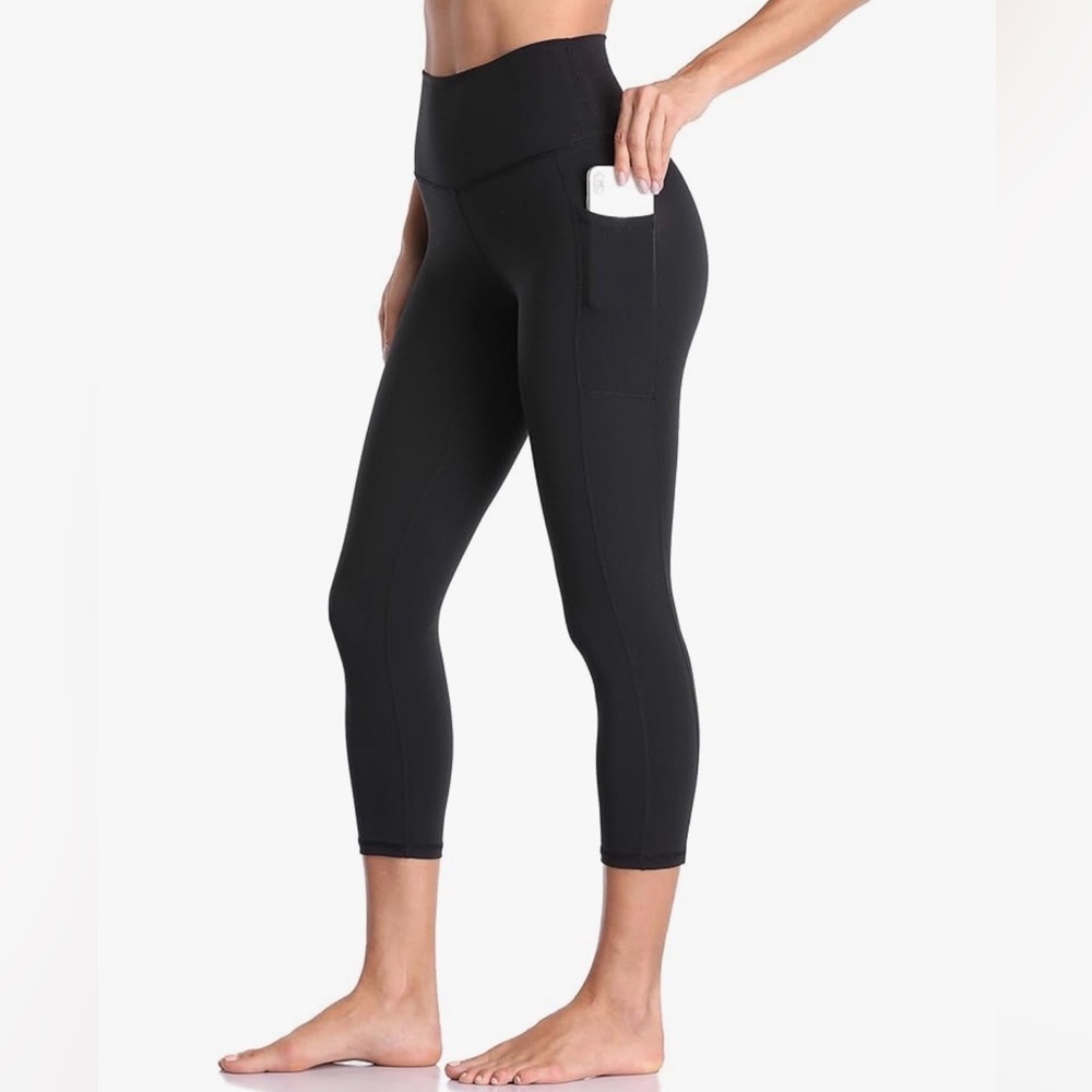 Colorfulkoala Yoga exercise capris Women's High Waisted 21" Inseam side Pockets